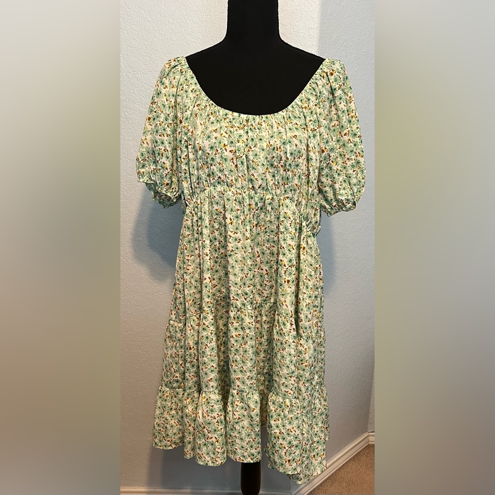 Green Floral Puff-Sleeve Midi Dress